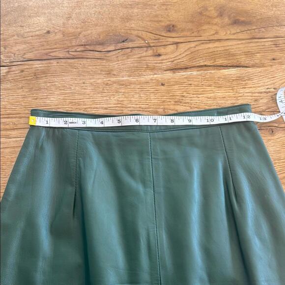 Vintage Giovinessa Moda Vintage Green Leather Pencil Skirt 8 - Picture 5 of 5